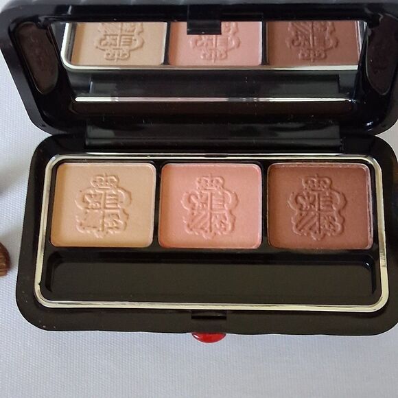 BORGHESE Satin Shadow Milano Eye Shadow Trio # 08 Terra Toscana - Picture 1 of 3